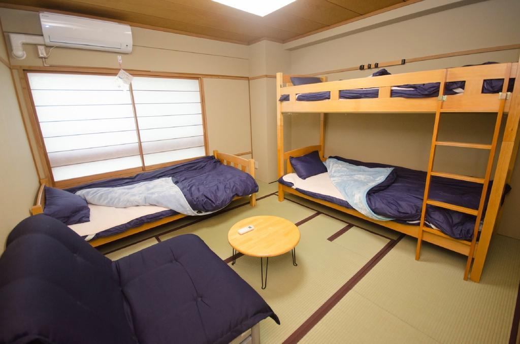 Tokyo Sumidagawa Youth Hostel Room photo